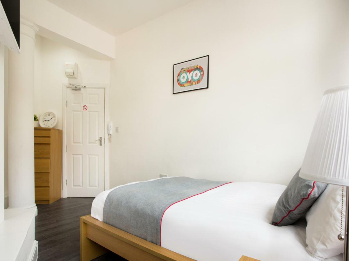 The Broadway Hotel - London Heathrow Саутголл Екстер'єр фото